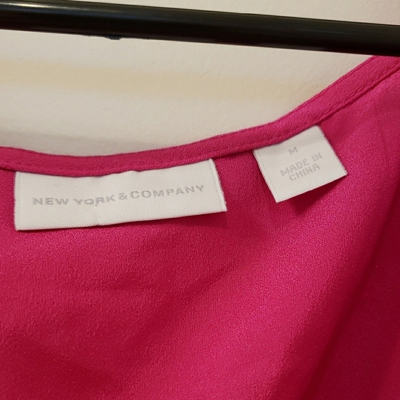 Elegant Pink Ruffle Blouse - Picture 2 of 4